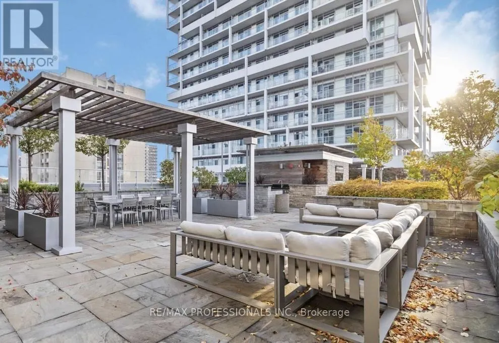 1011 - 55 SPEERS ROAD