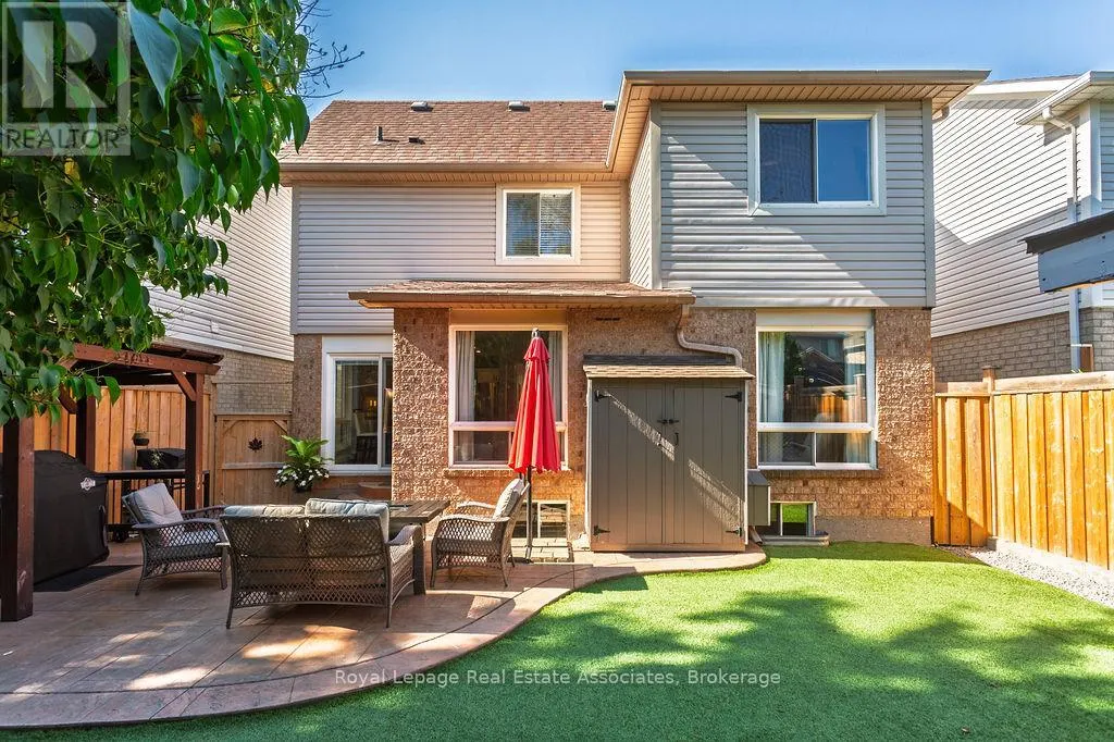 2221 BLUEGRASS LANE