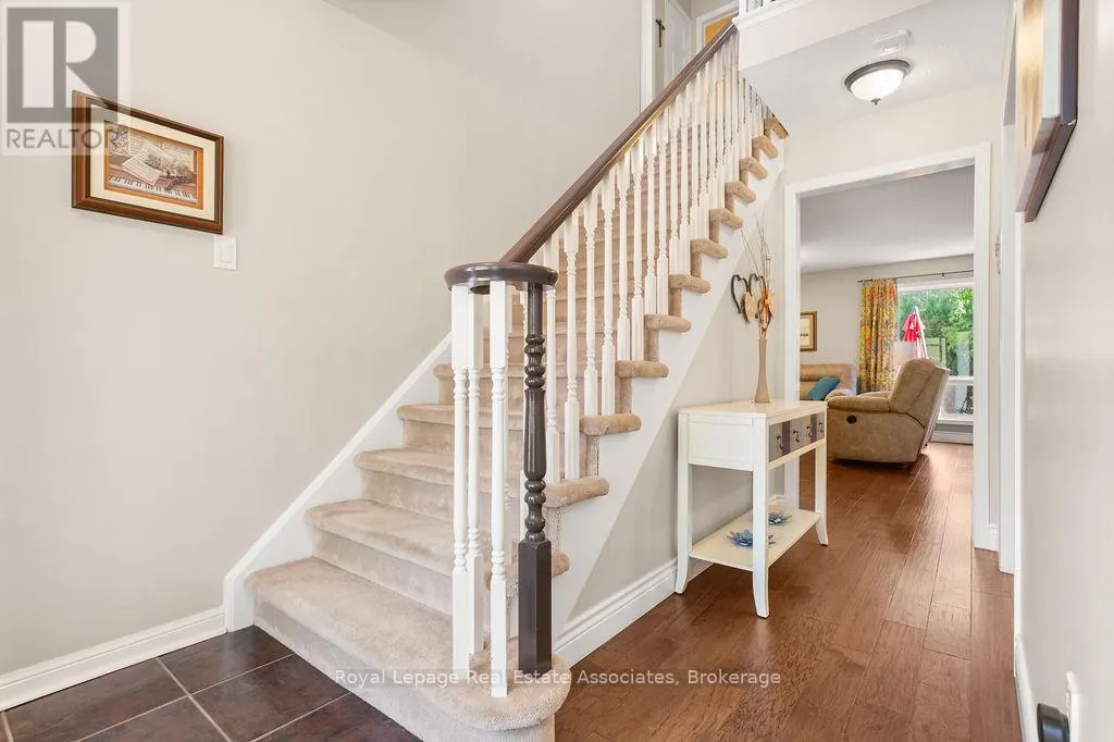 2221 BLUEGRASS LANE