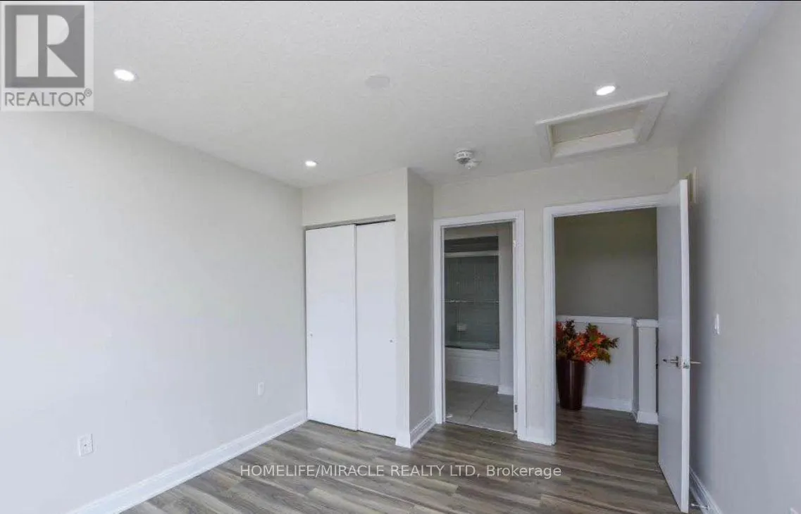 40 - 100 DUFAY ROAD