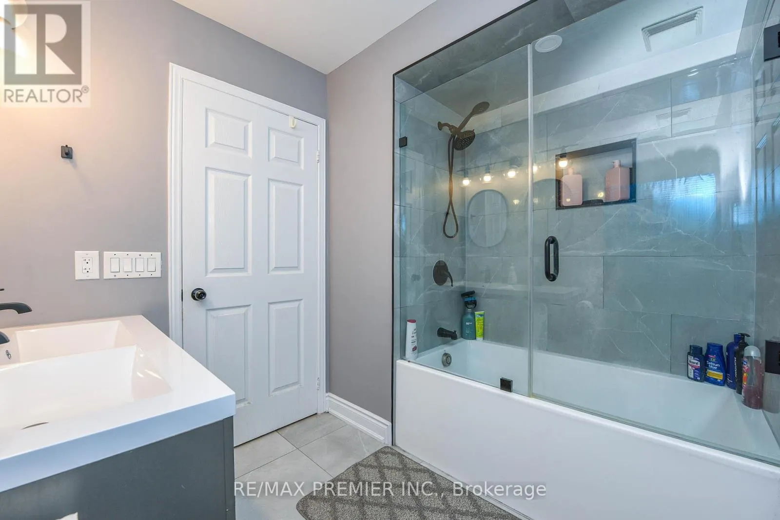 15D VIEW GREEN CRESCENT