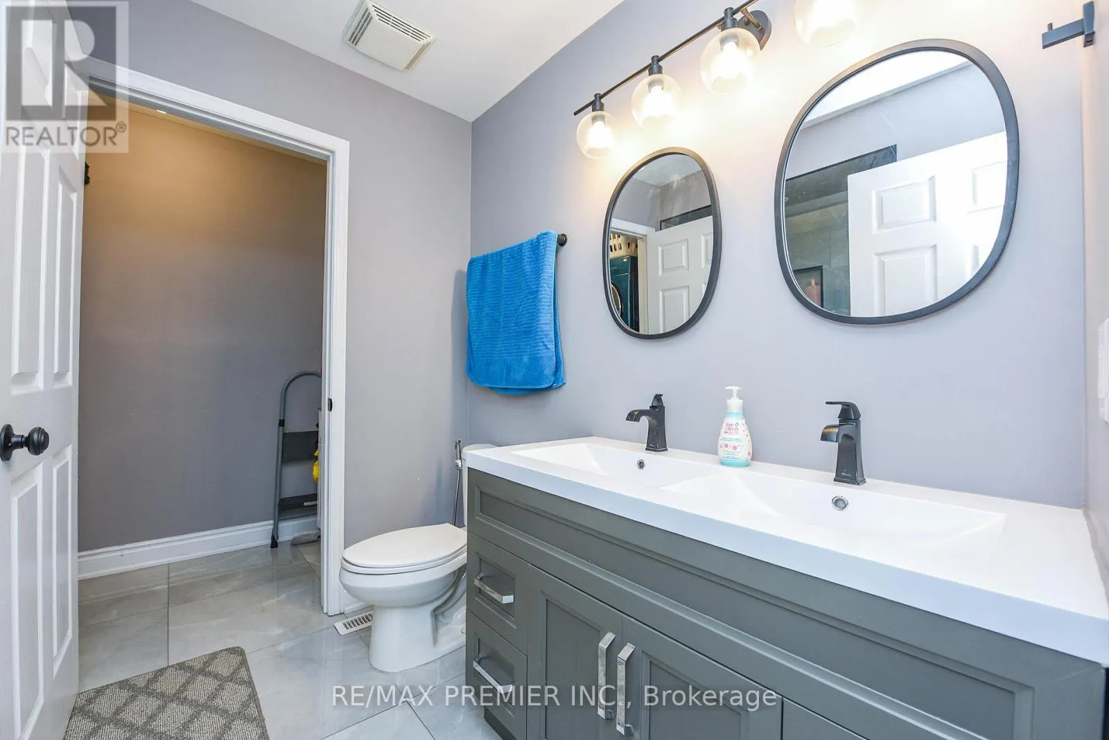 15D VIEW GREEN CRESCENT