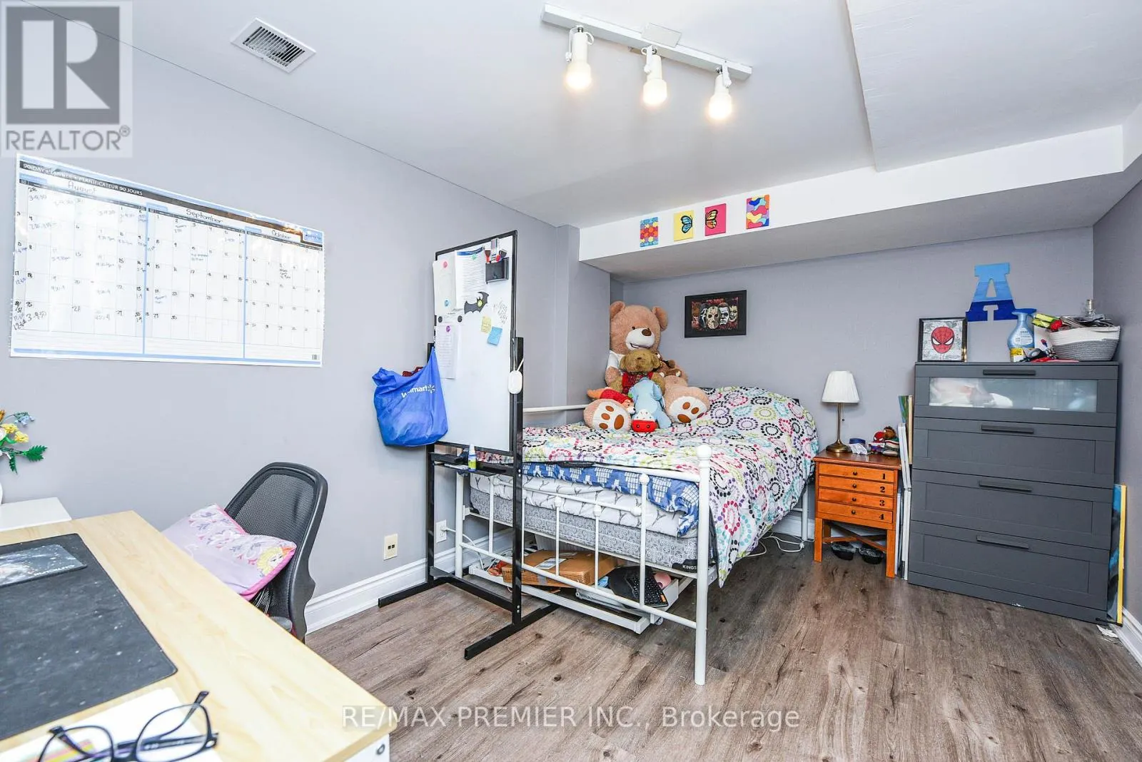 15D VIEW GREEN CRESCENT