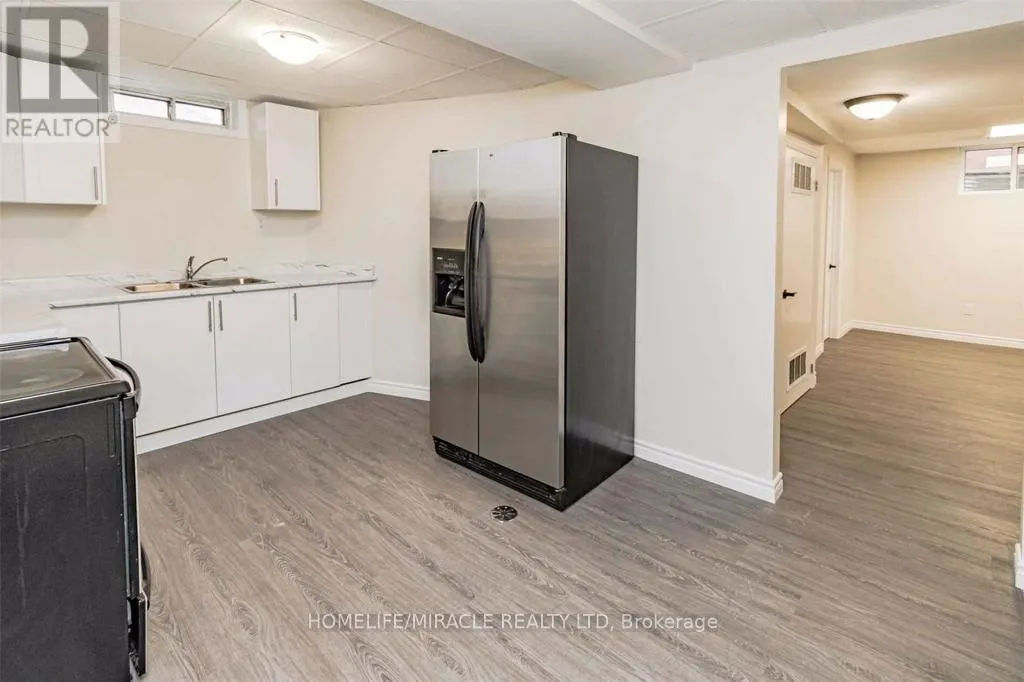 40 LEATHERHEAD COURT