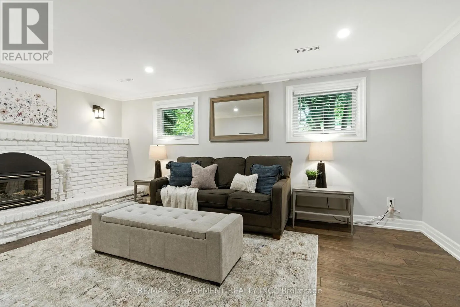 535 VANGUARD CRESCENT