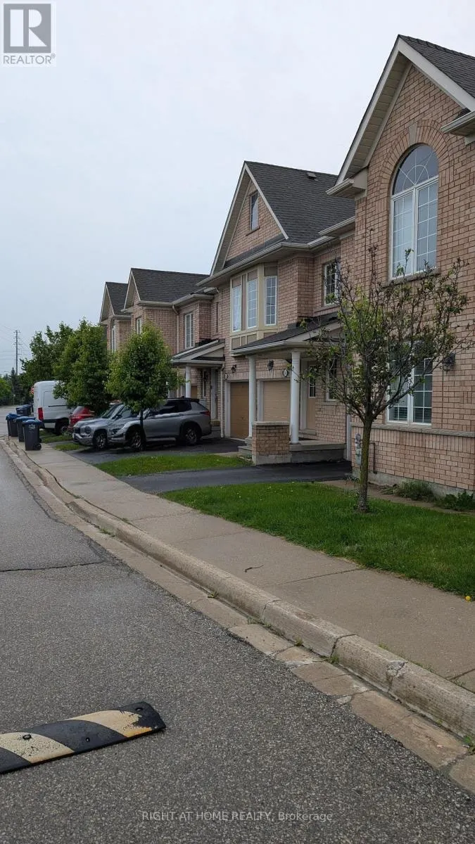 24 - 770 OTHELLO COURT
