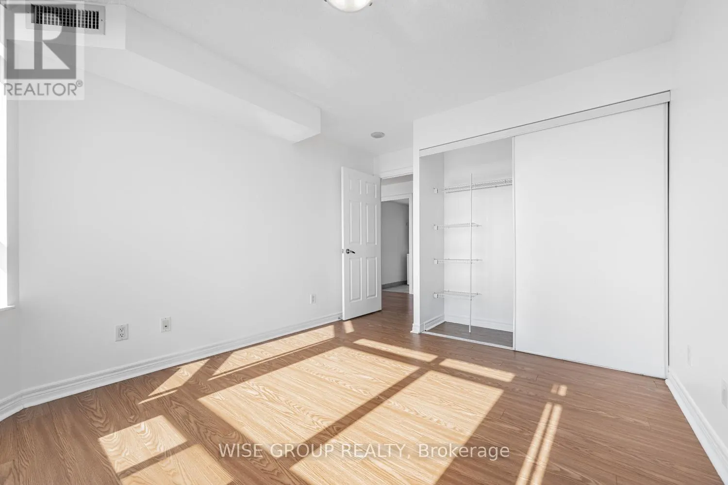3012 - 310 BURNHAMTHORPE ROAD W