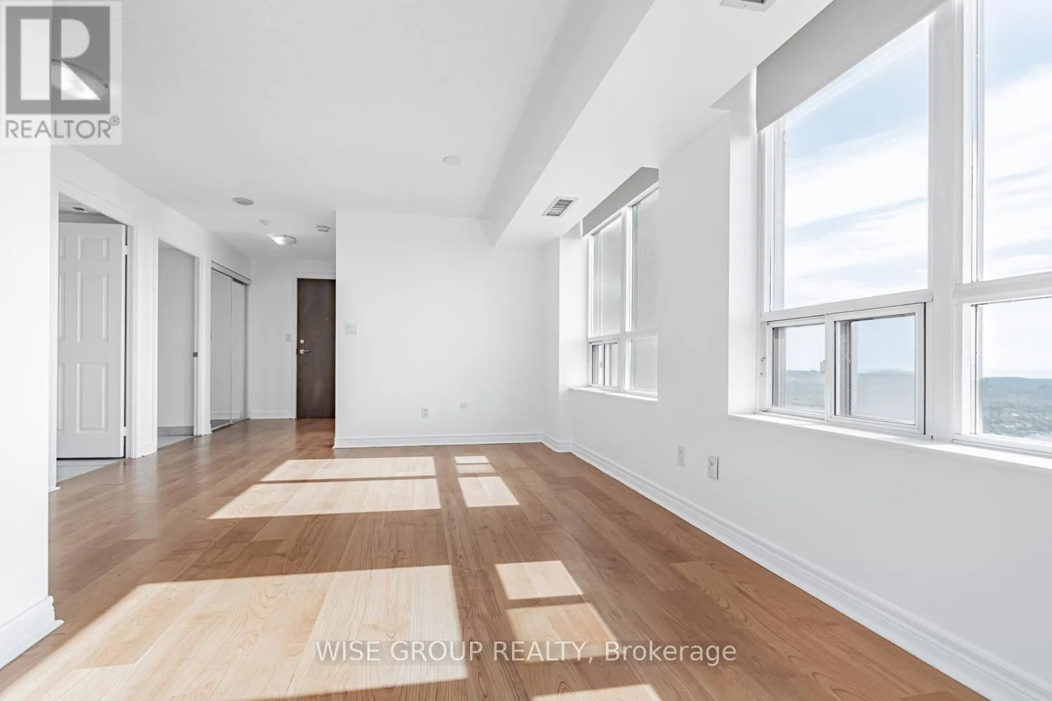 3012 - 310 BURNHAMTHORPE ROAD W