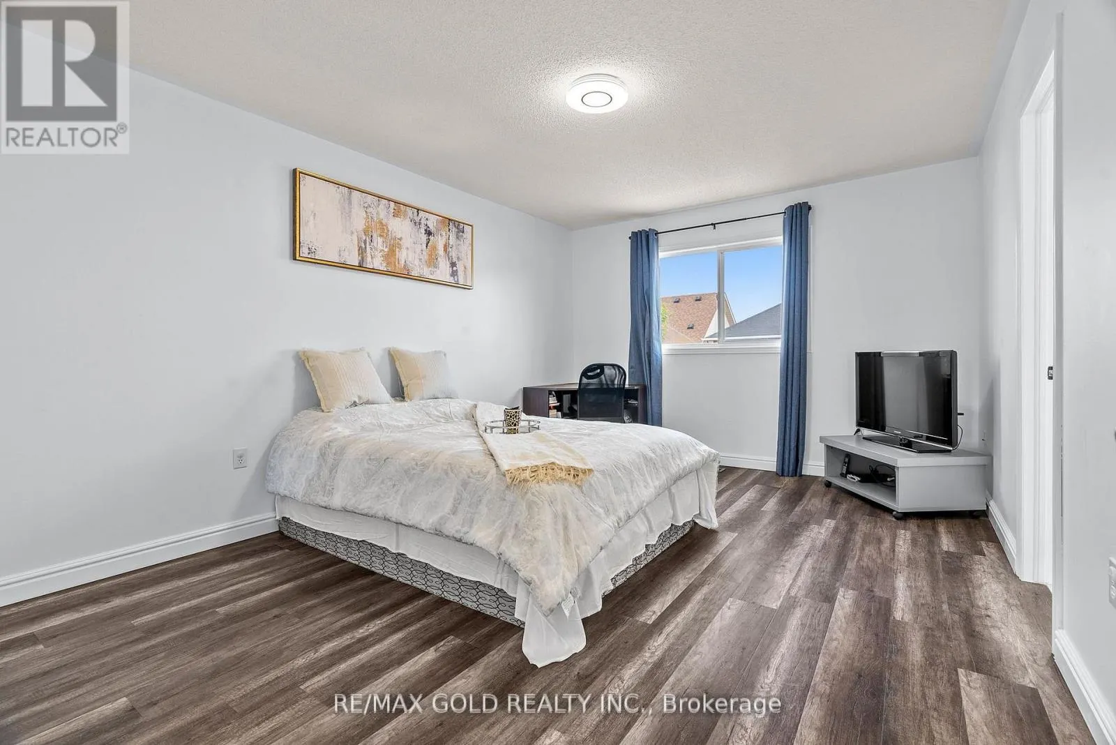 3218 CAMBERWELL DRIVE