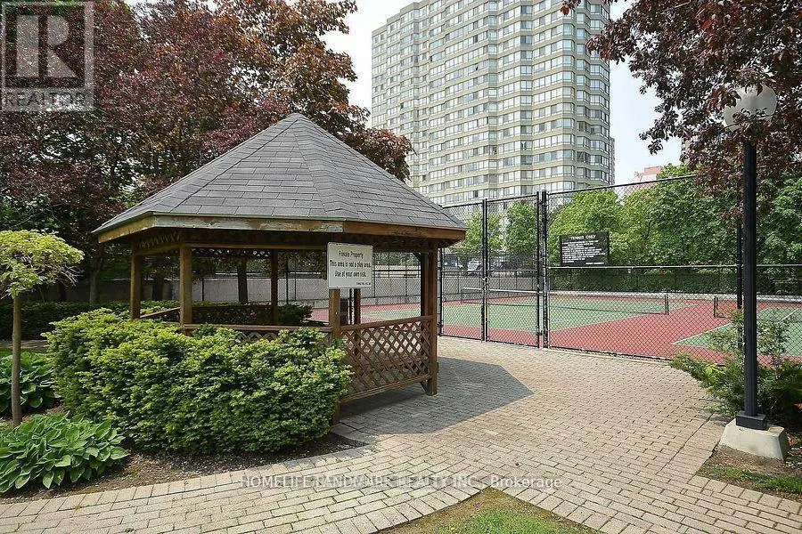 1002 - 55 ELM DRIVE W