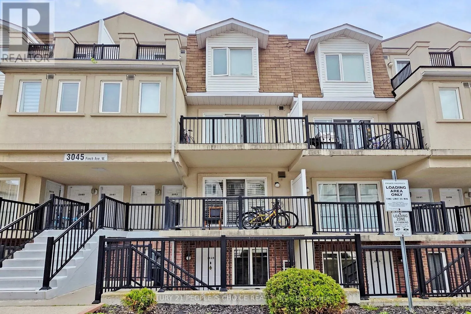 1028 - 3045 FINCH AVENUE W