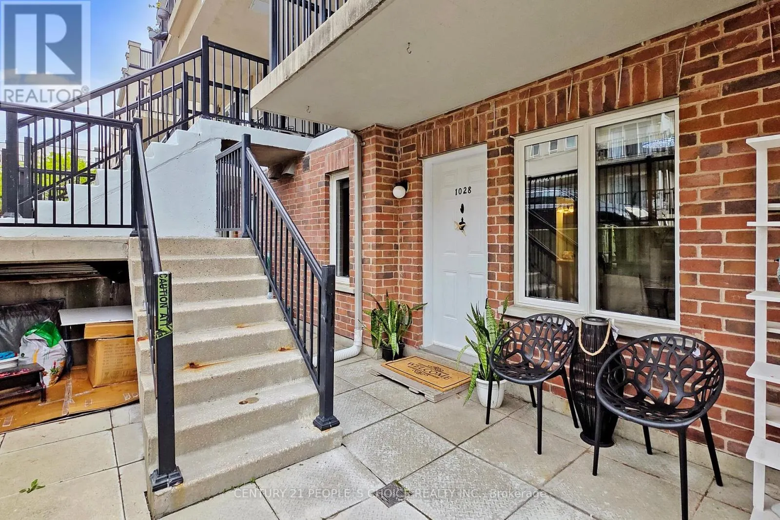 1028 - 3045 FINCH AVENUE W