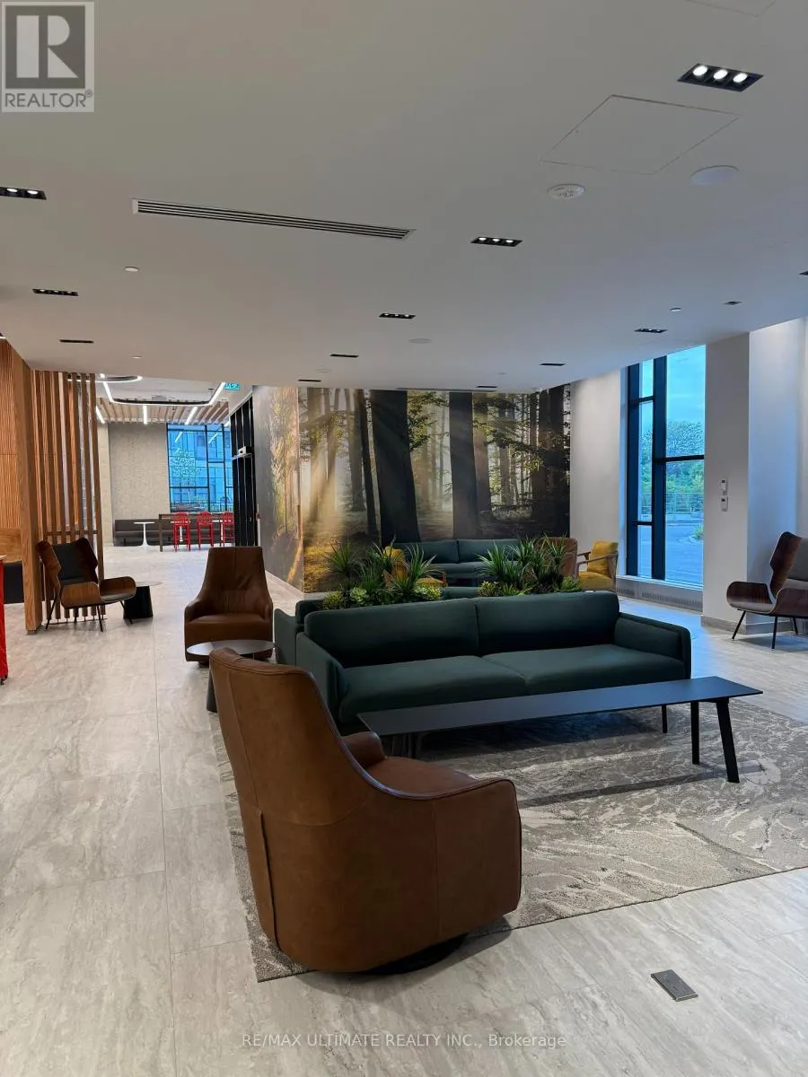 820 - 2485 EGLINTON AVENUE W