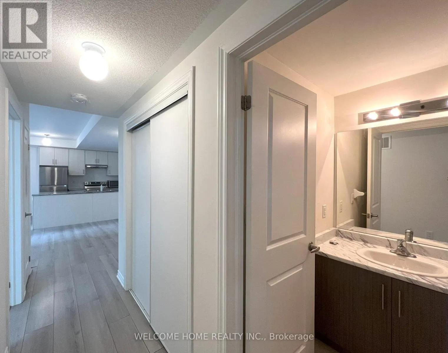 501 - 40 HALLIFORD PLACE