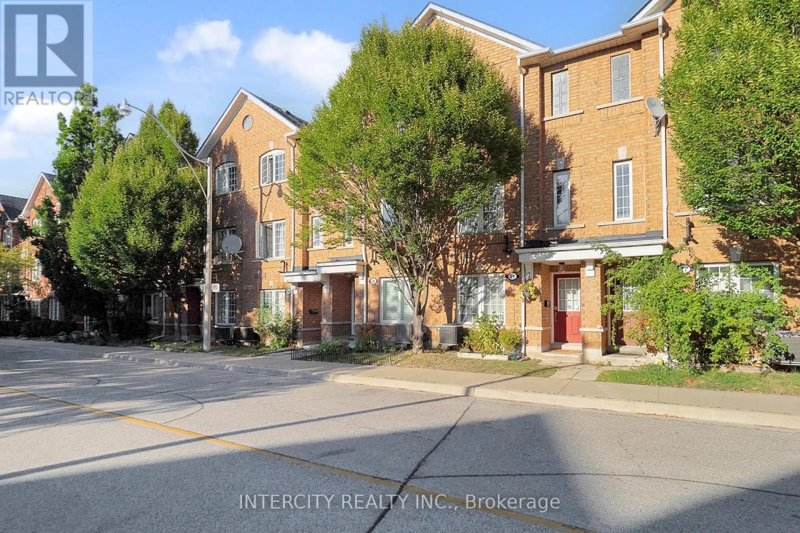 29 BIRDSTONE CRESCENT