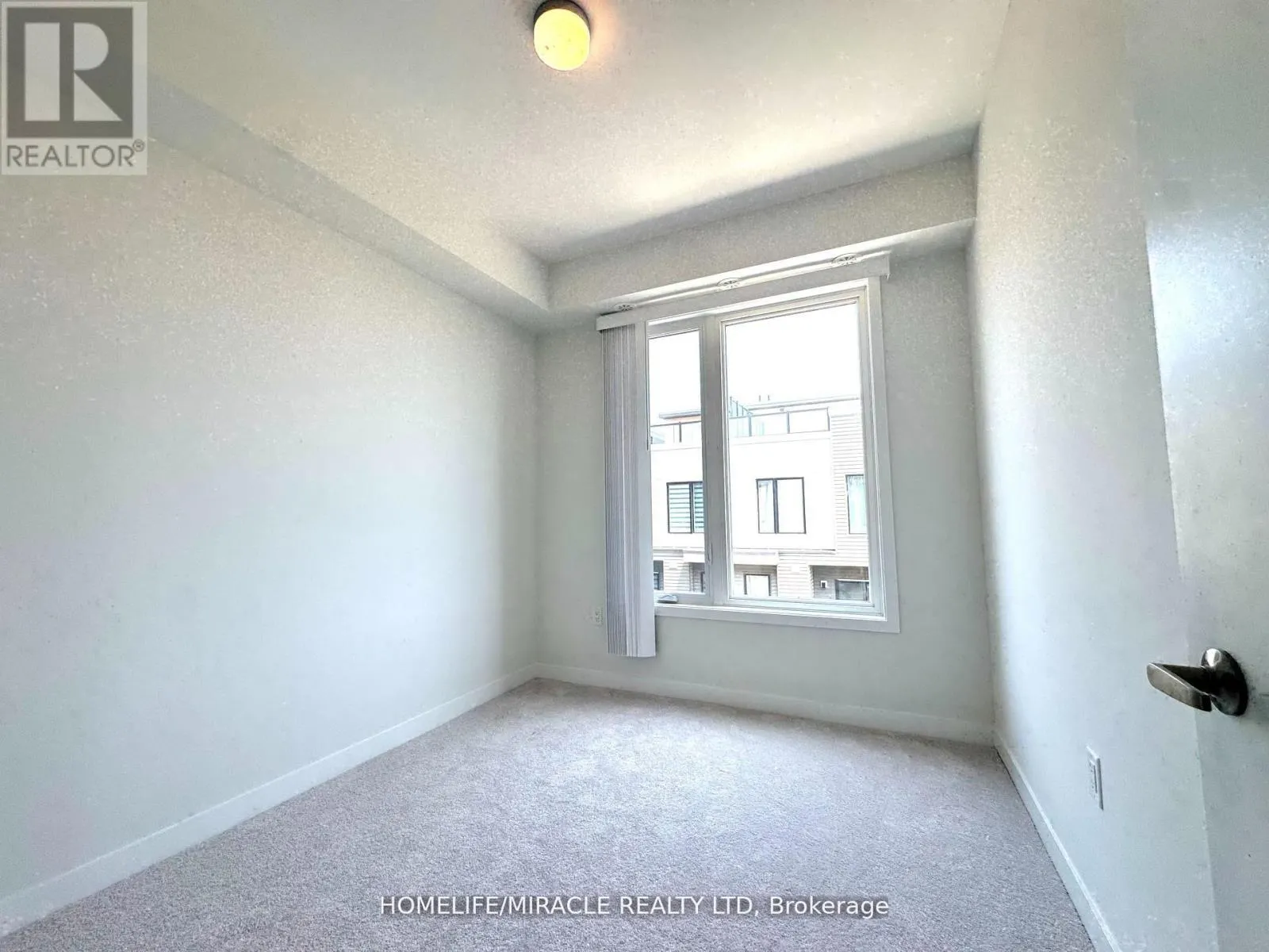 36 - 3409 RIDGEWAY DRIVE