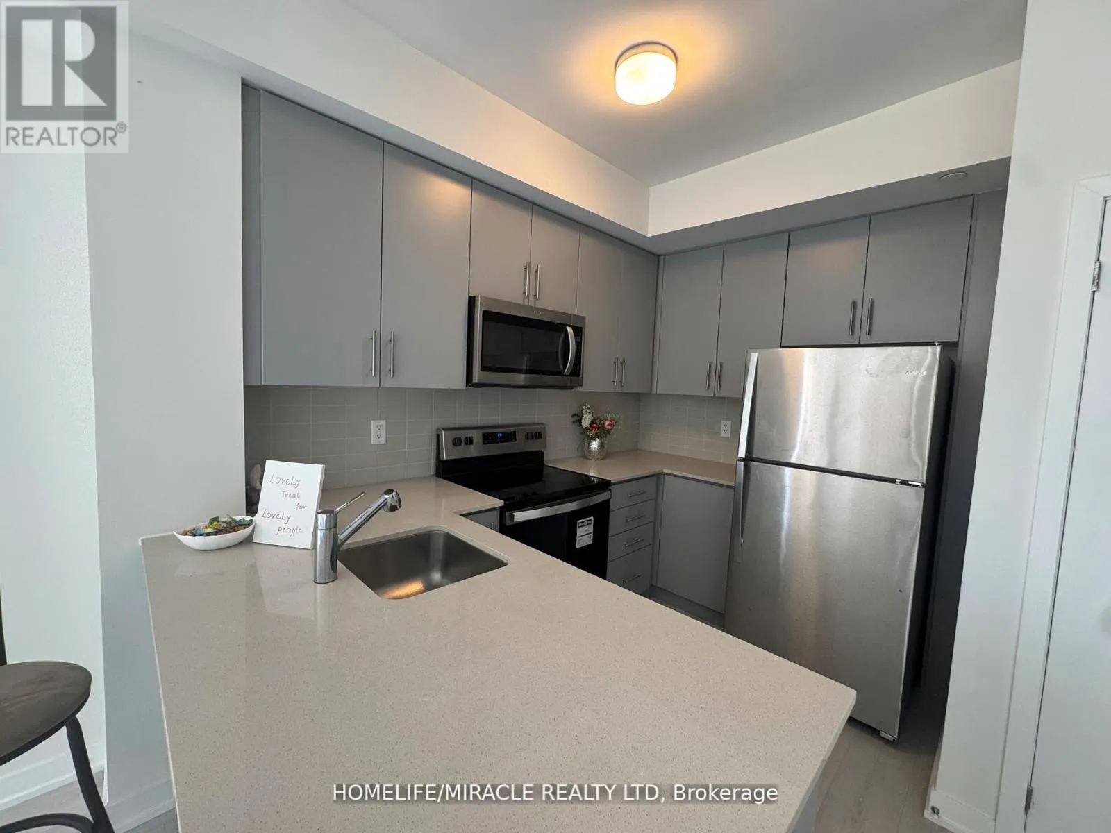 36 - 3409 RIDGEWAY DRIVE