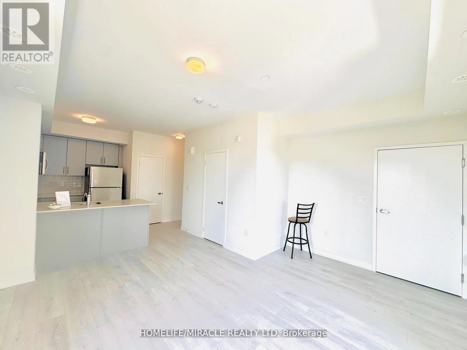 36 - 3409 RIDGEWAY DRIVE