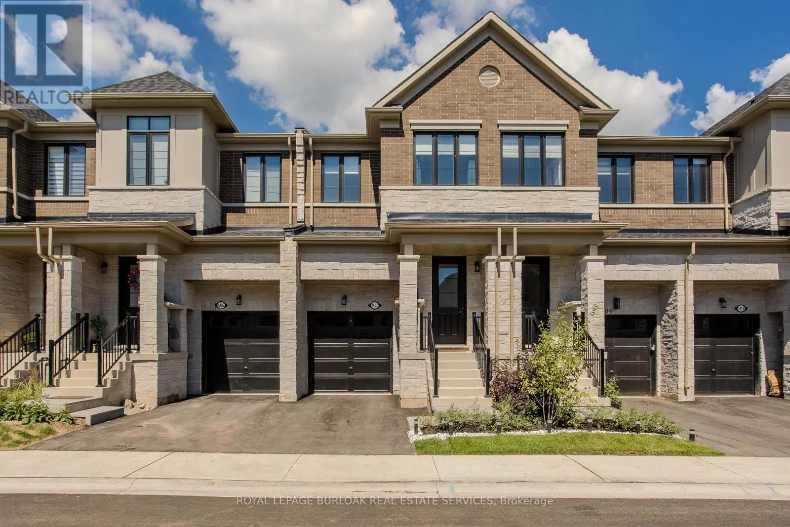1407 OAKMONT COMMON