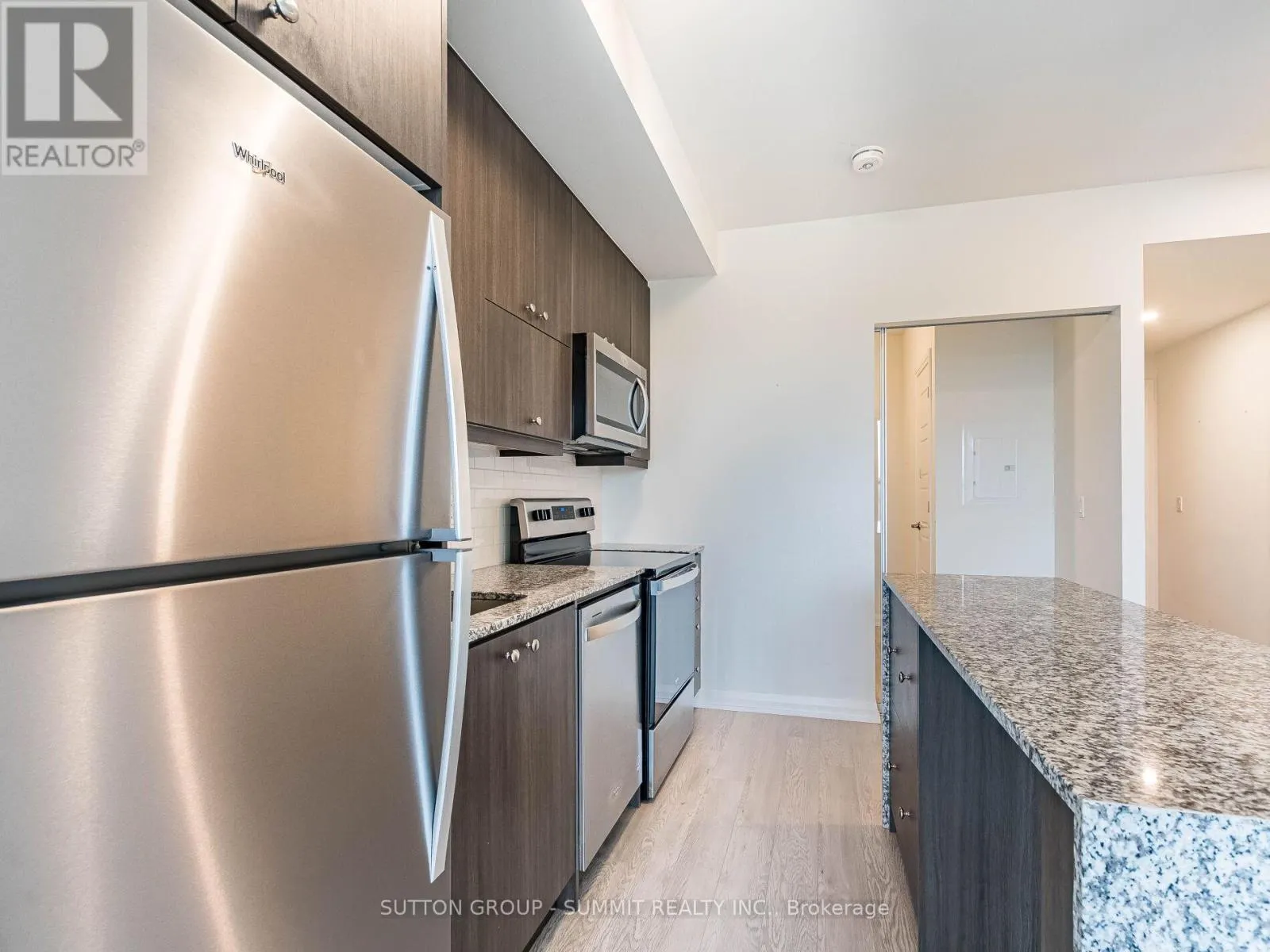 209 - 1415 DUNDAS STREET E