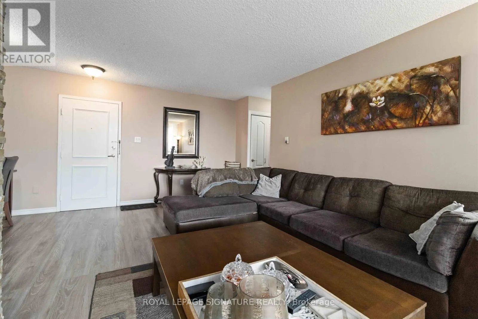 512 - 1615 BLOOR STREET