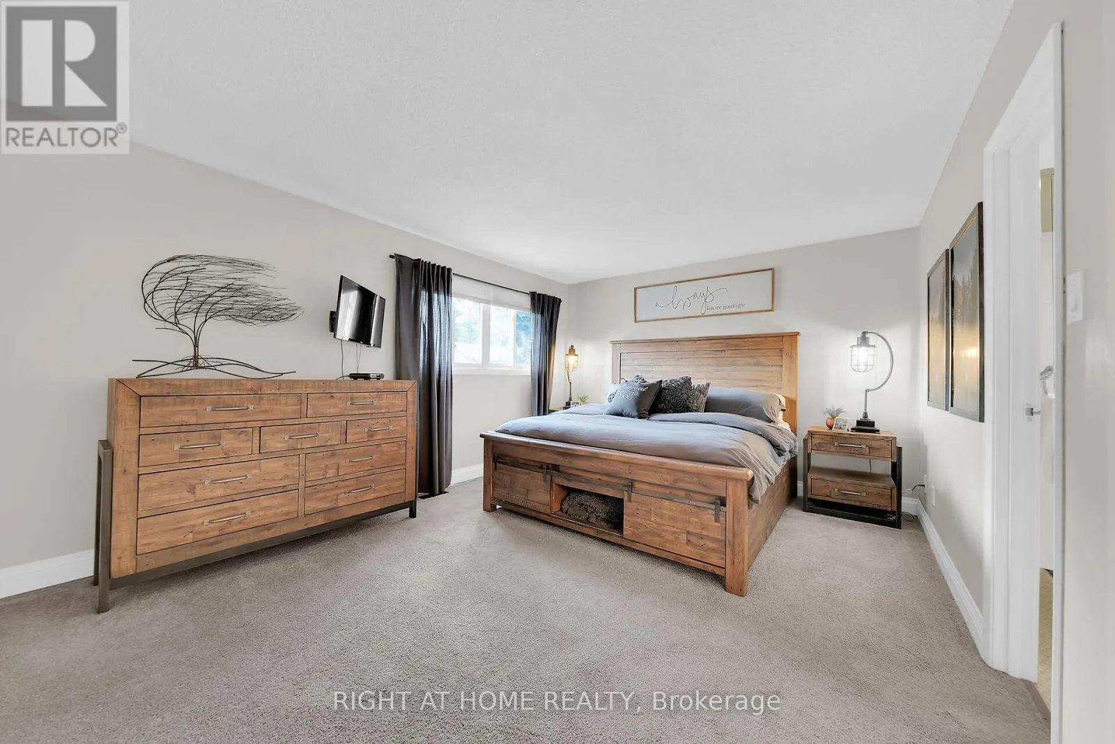 129 - 2301 CAVENDISH DRIVE