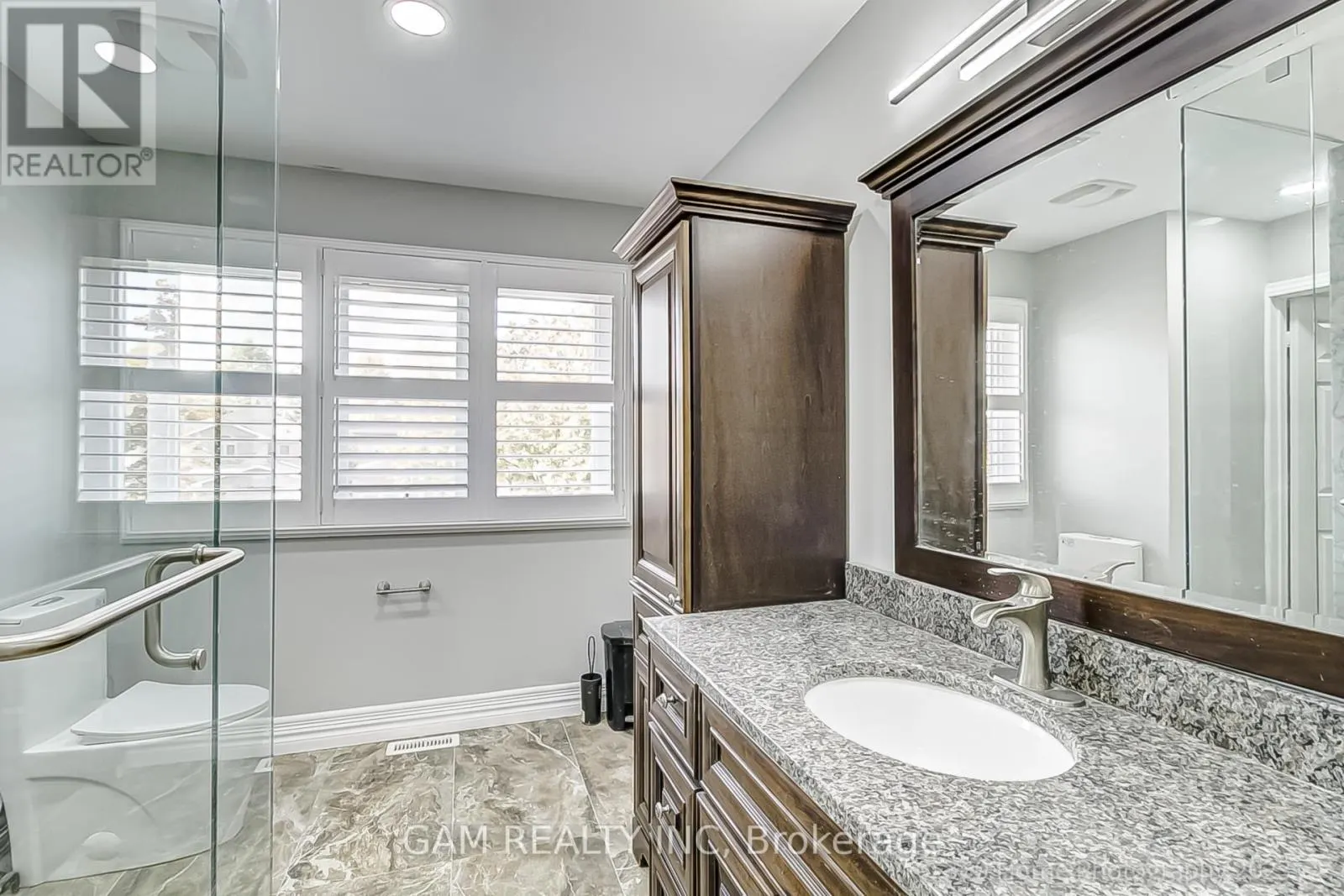 ( MAIN) - 1721 VILLAGE VIEW PLACE