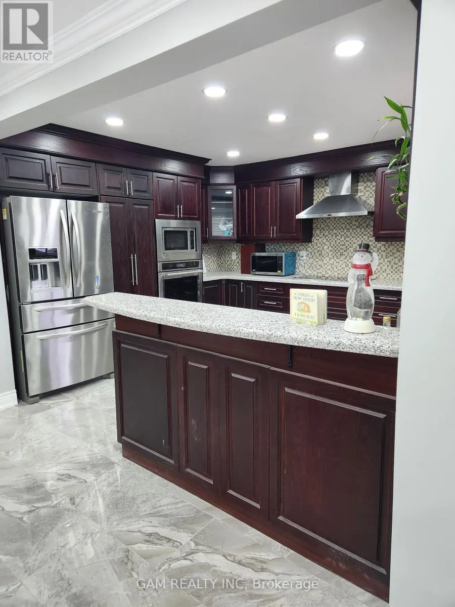 ( MAIN) - 1721 VILLAGE VIEW PLACE