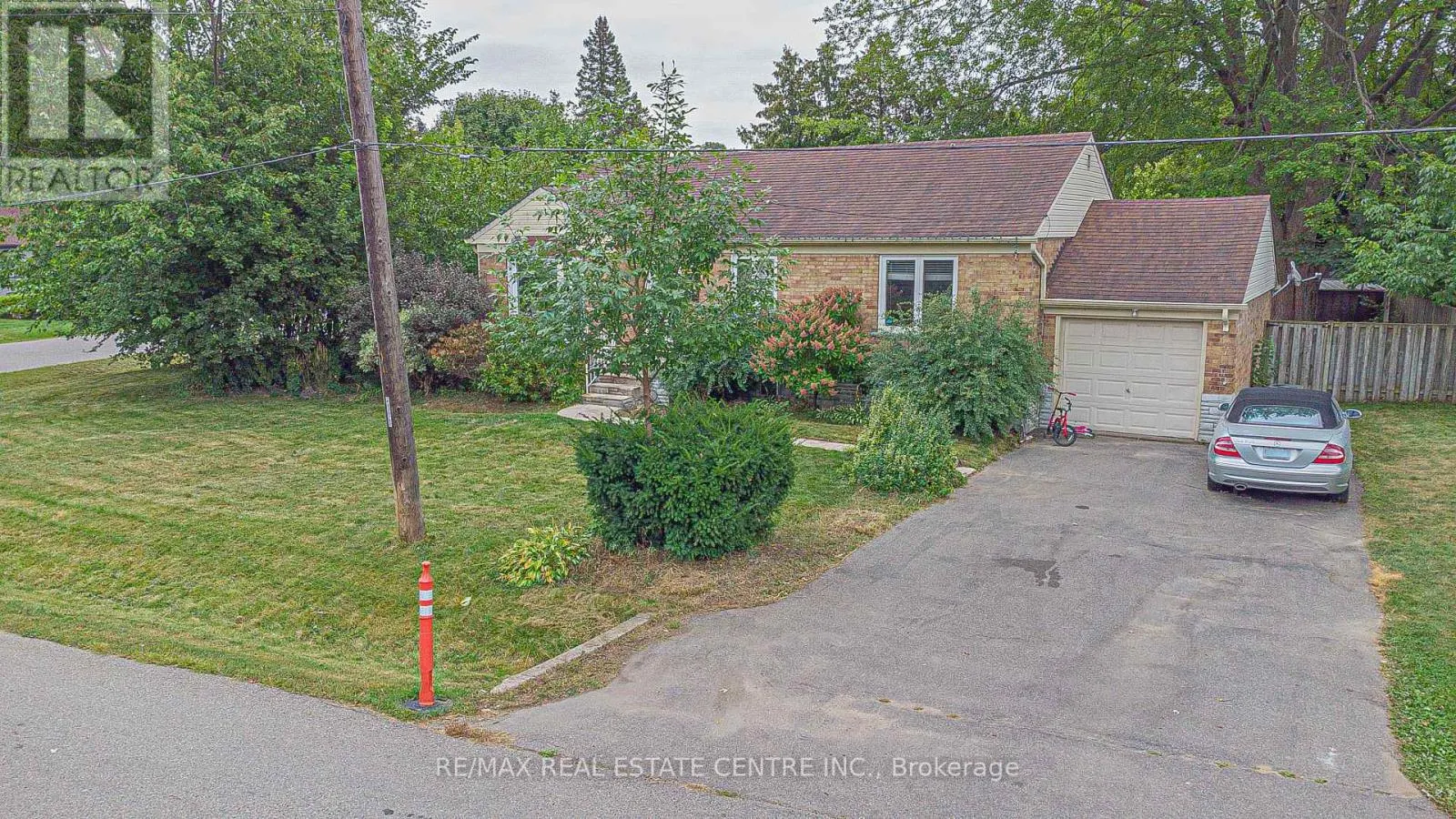 1292 CROSSFIELD BEND