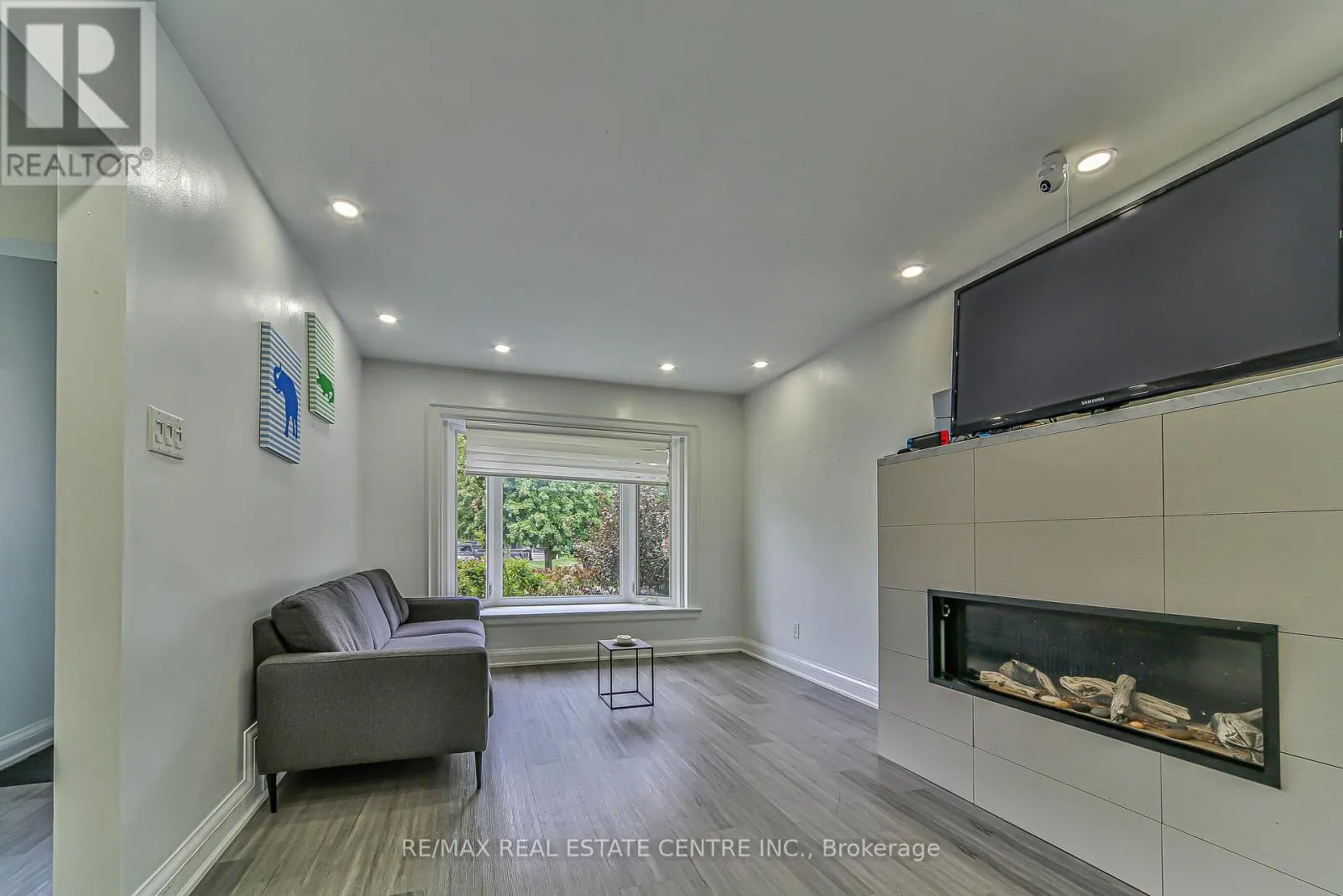 1292 CROSSFIELD BEND