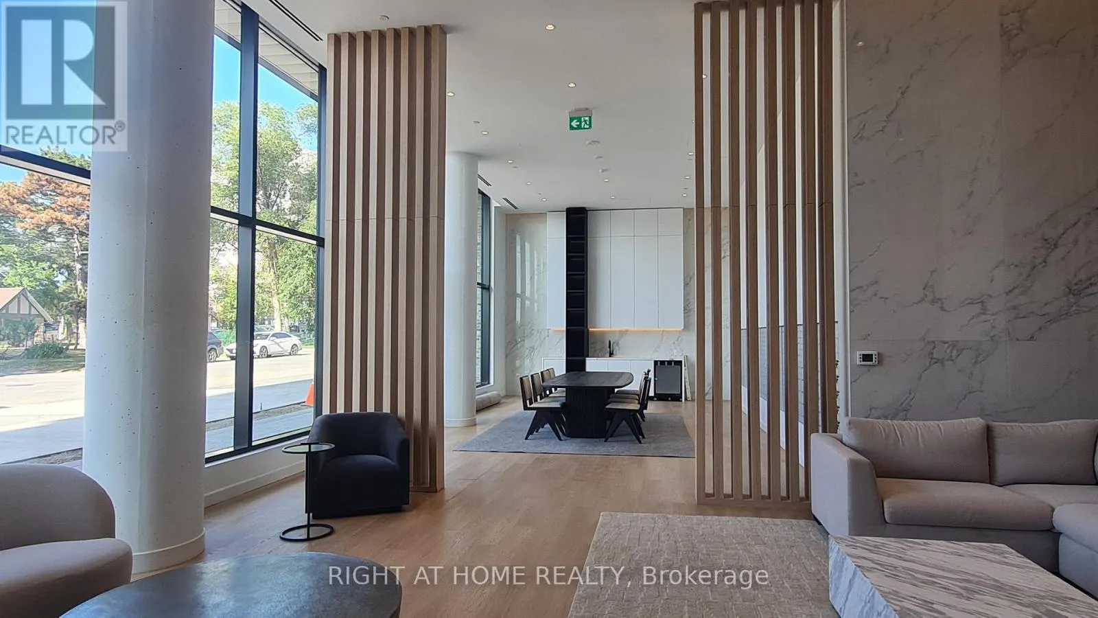 430 - 3009 NOVAR ROAD