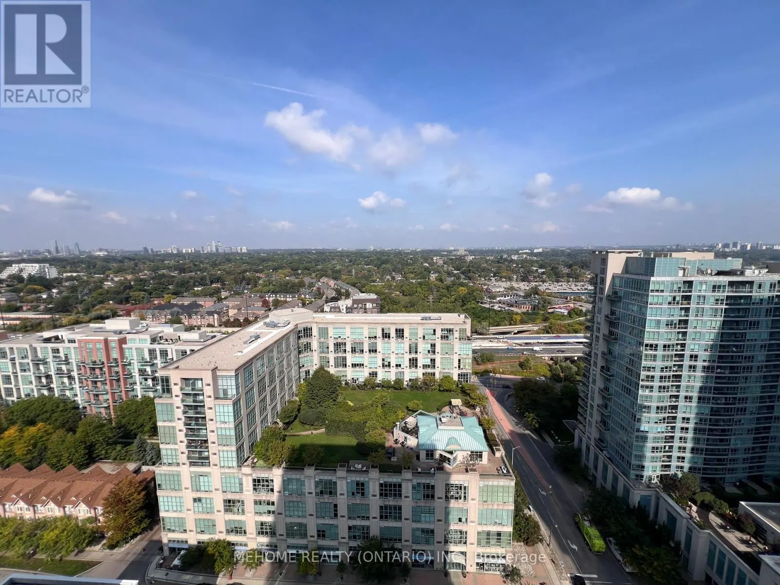 2410 - 251 MANITOBA STREET