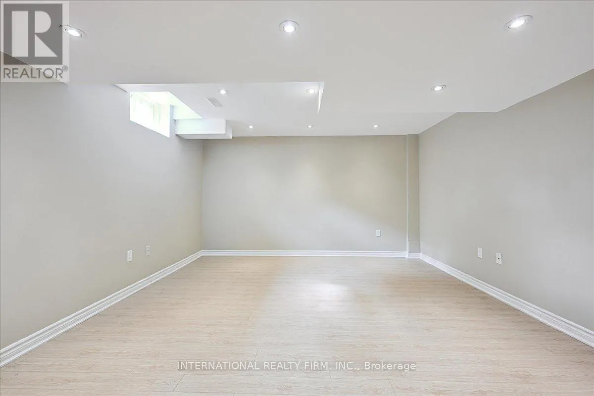 32 - 1489 HERITAGE WAY