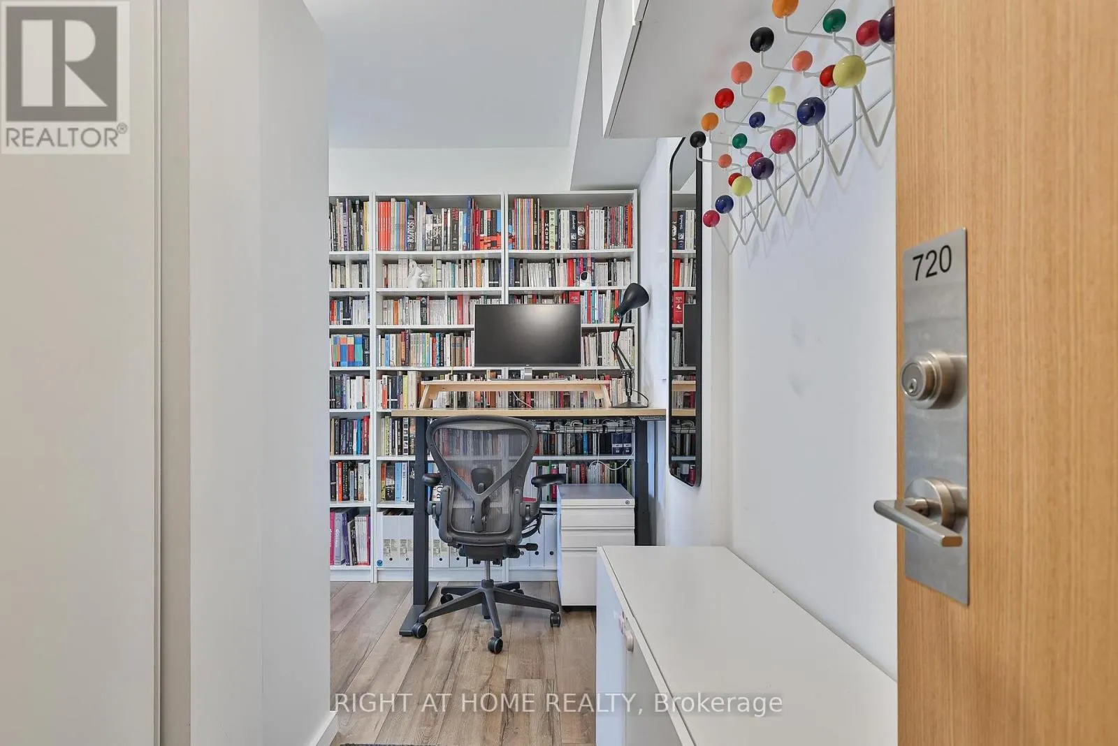 720 - 1787 ST CLAIR AVENUE