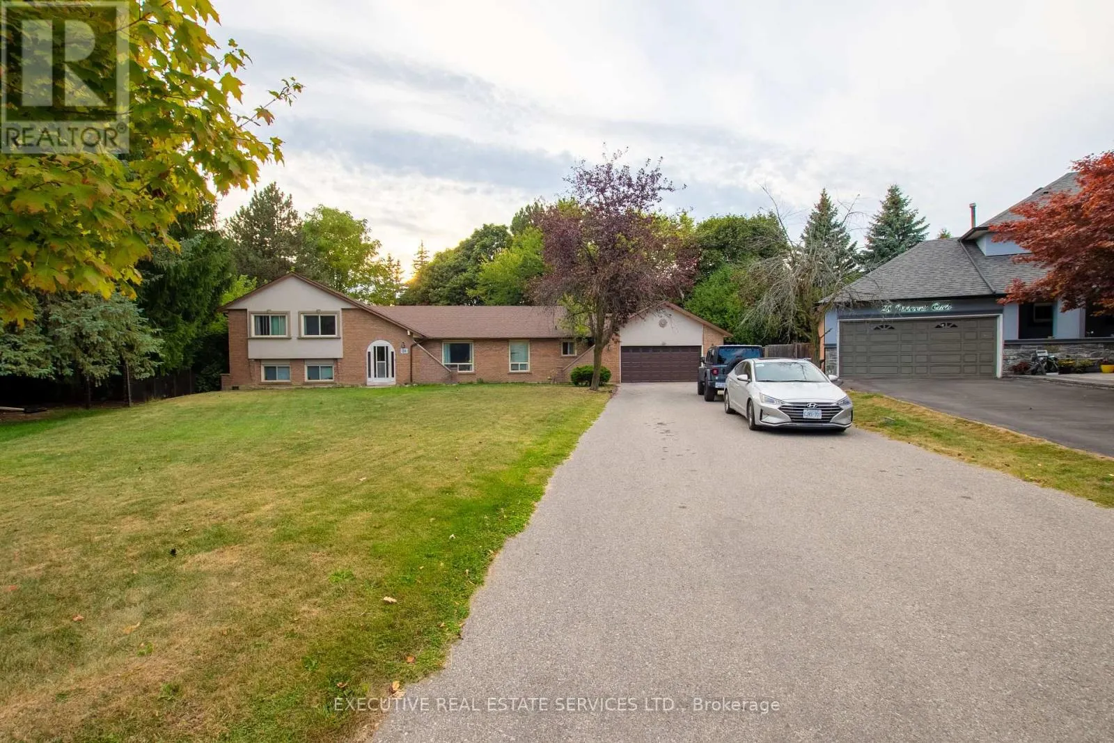 26 WADSWORTH CIRCLE