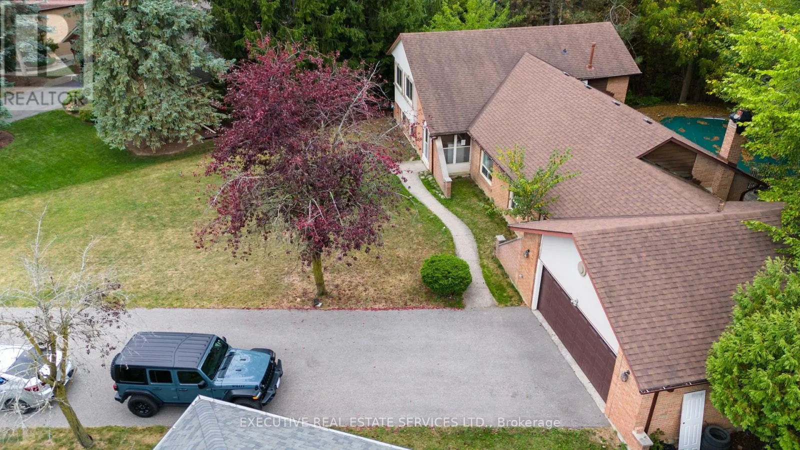26 WADSWORTH CIRCLE