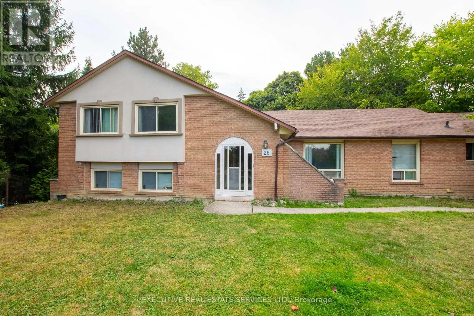 26 WADSWORTH CIRCLE