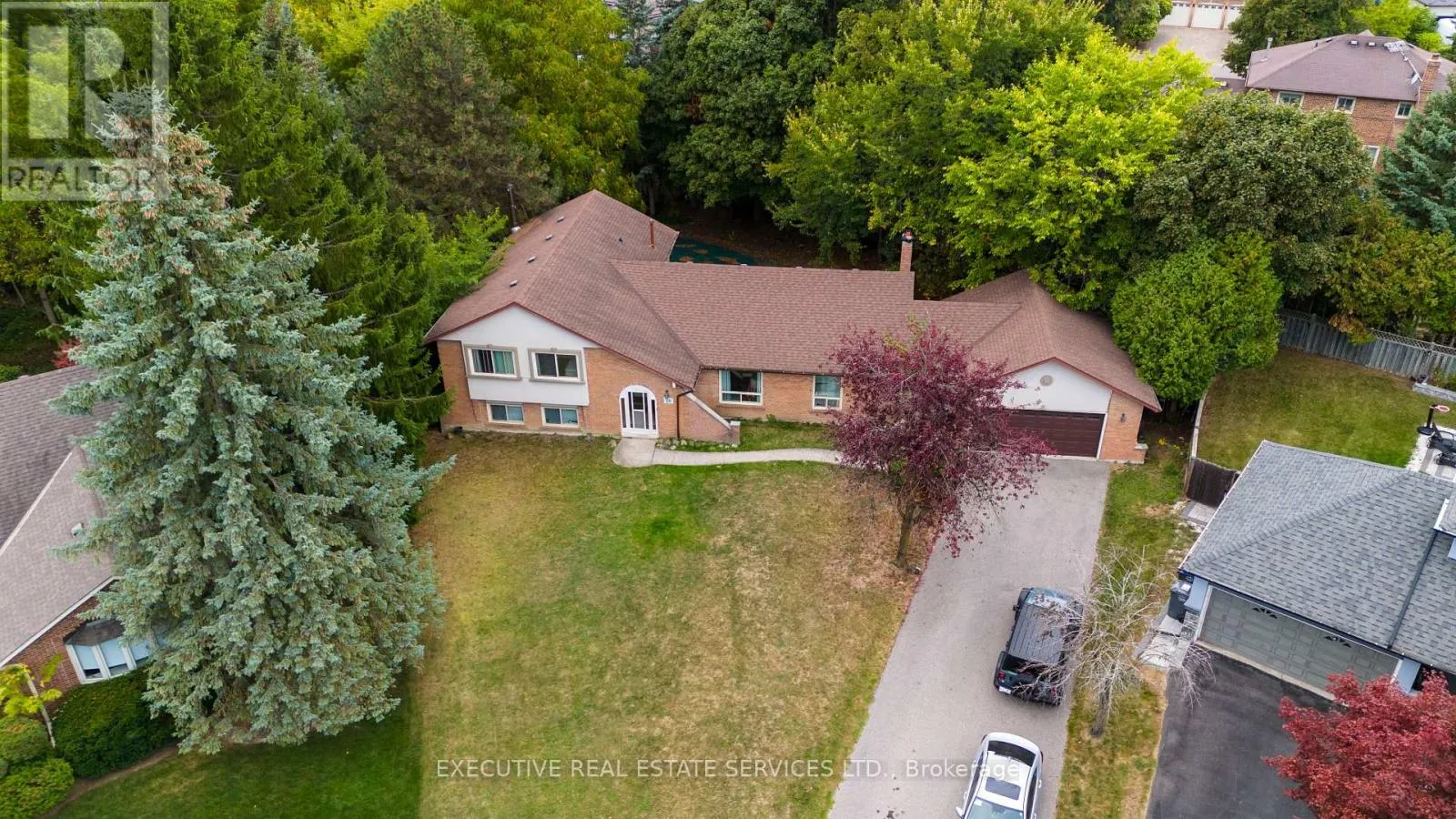 26 WADSWORTH CIRCLE