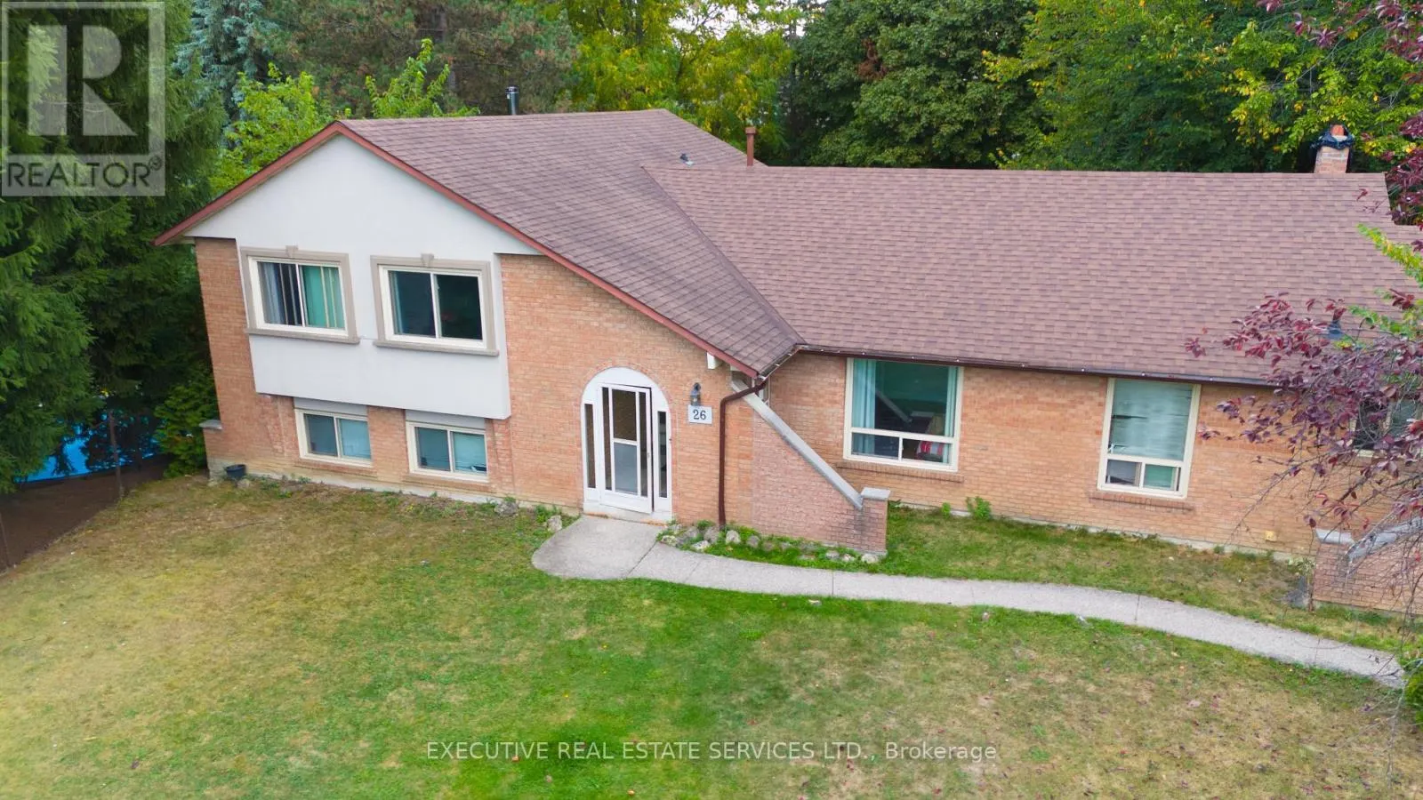 26 WADSWORTH CIRCLE