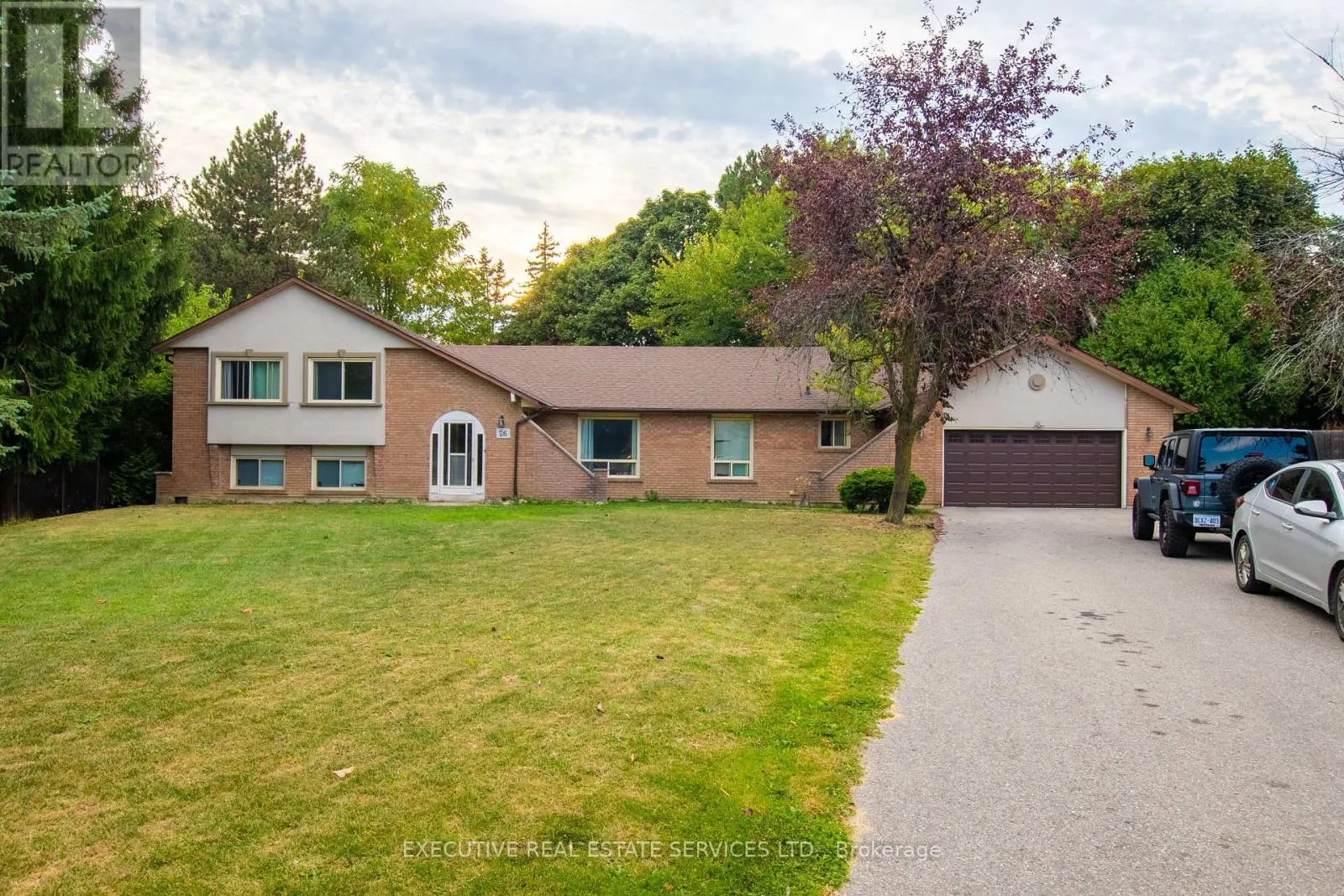 26 WADSWORTH CIRCLE
