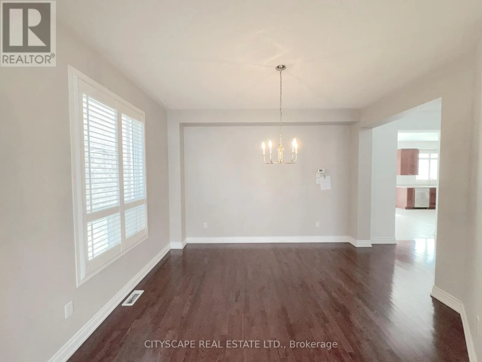 32 TAWNBERRY CIRCLE