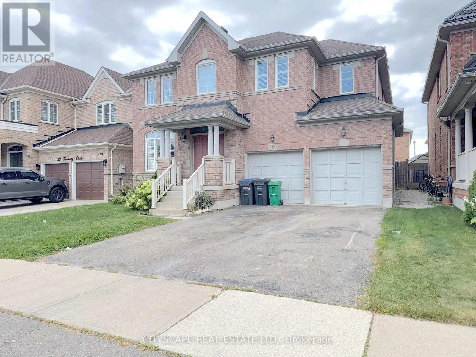 32 TAWNBERRY CIRCLE