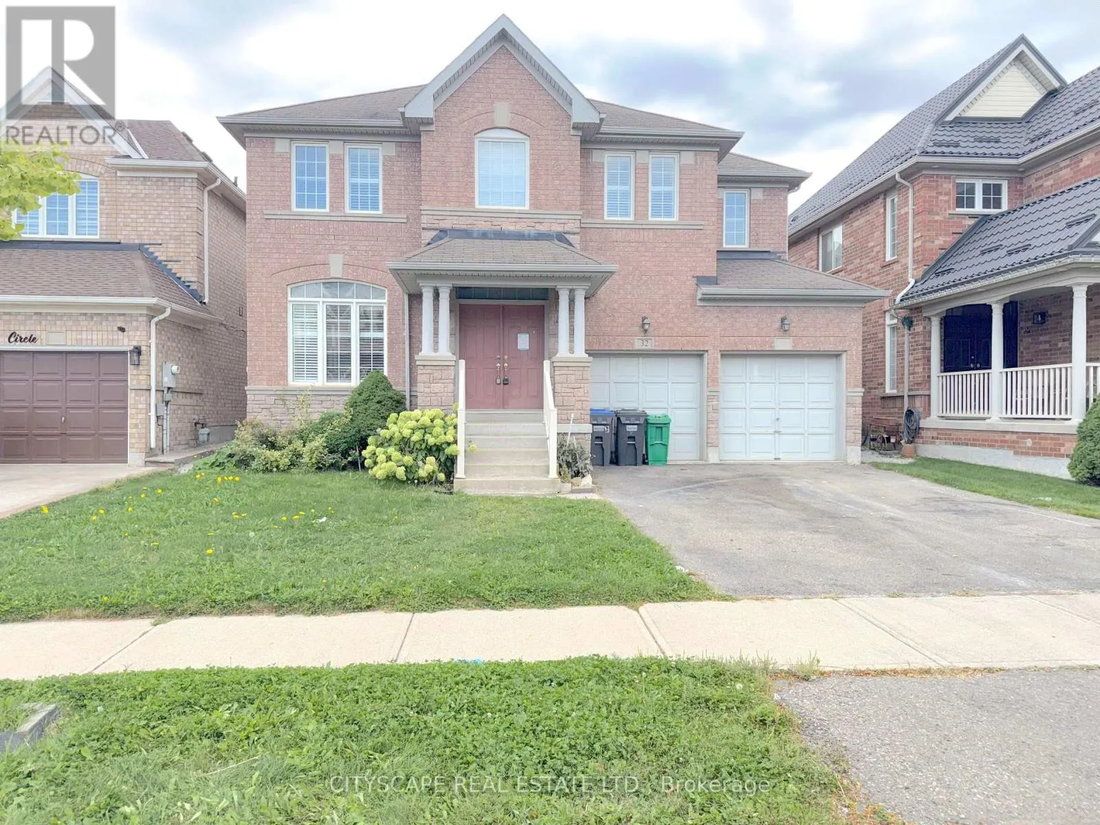 32 TAWNBERRY CIRCLE