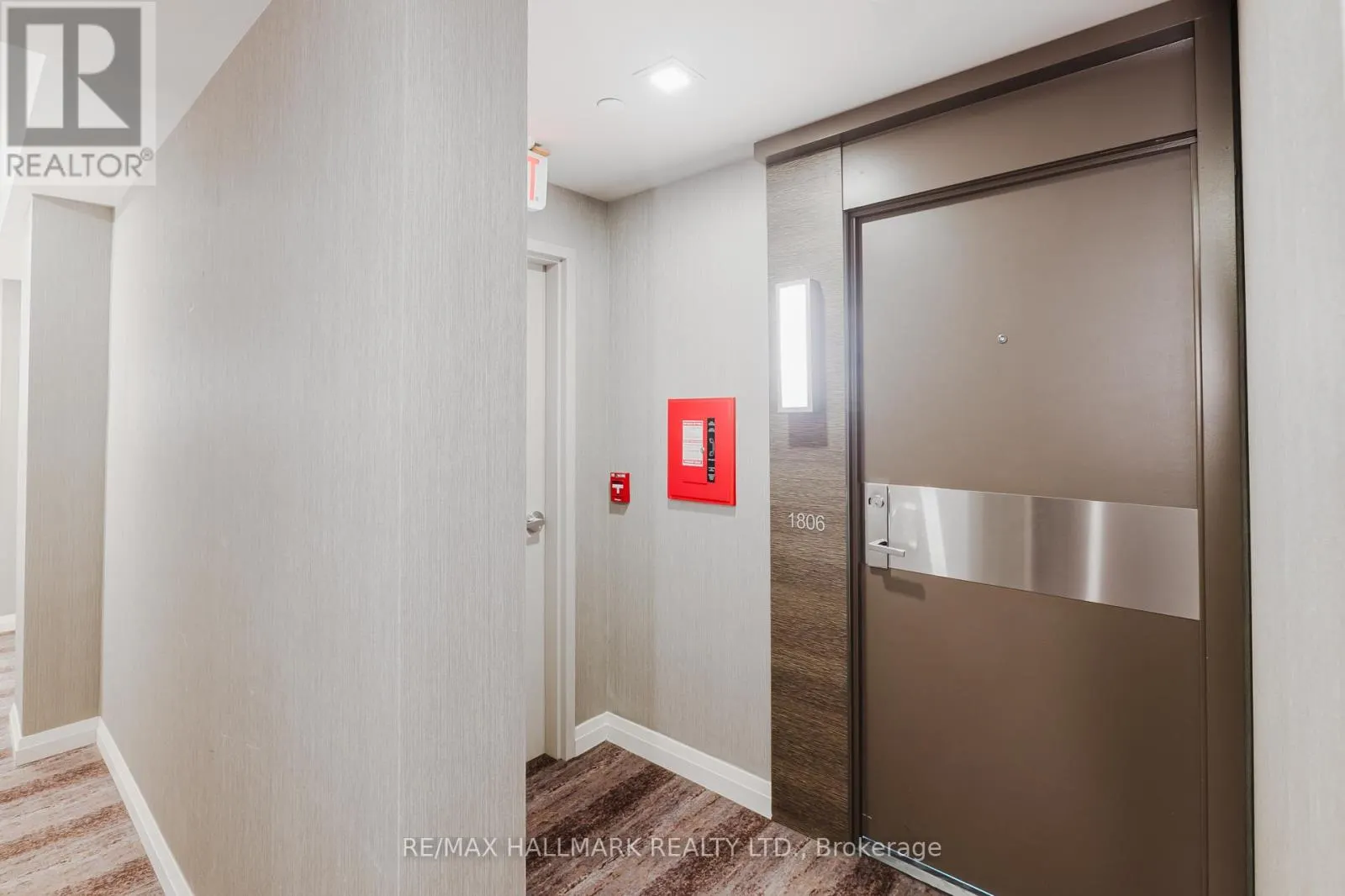 1806 - 59 ANNIE CRAIG DRIVE