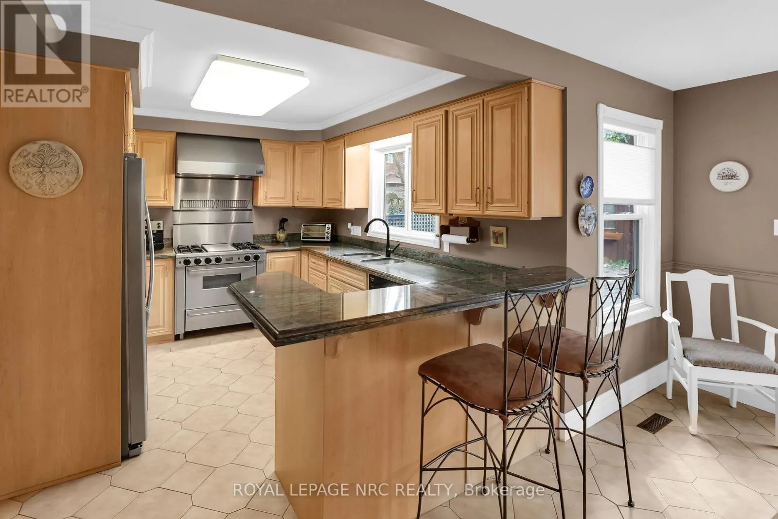 1152 RUSHBROOKE DRIVE
