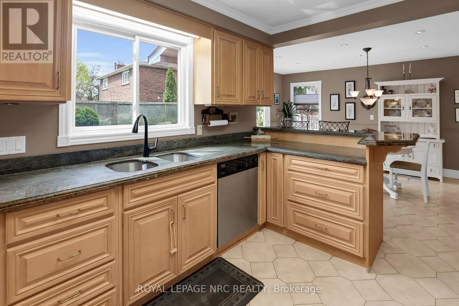 1152 RUSHBROOKE DRIVE