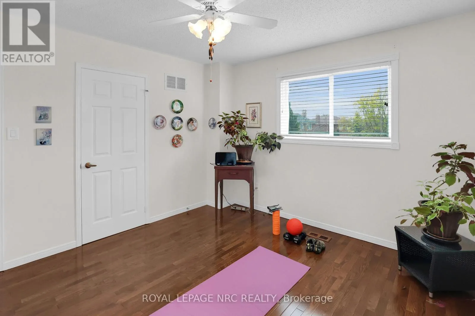 1152 RUSHBROOKE DRIVE