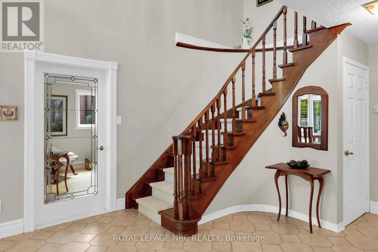 1152 RUSHBROOKE DRIVE