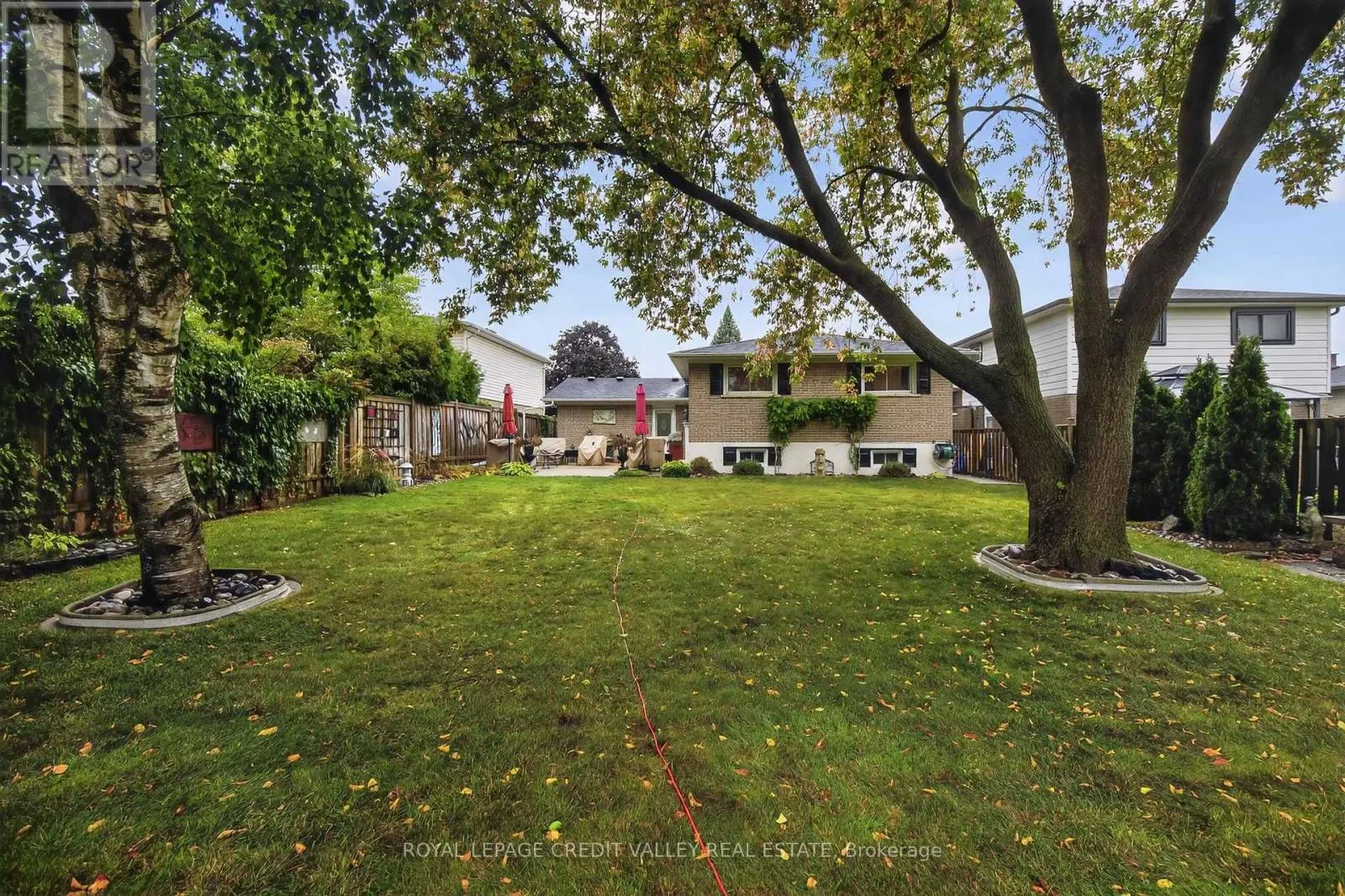 23 CALDWELL CRESCENT