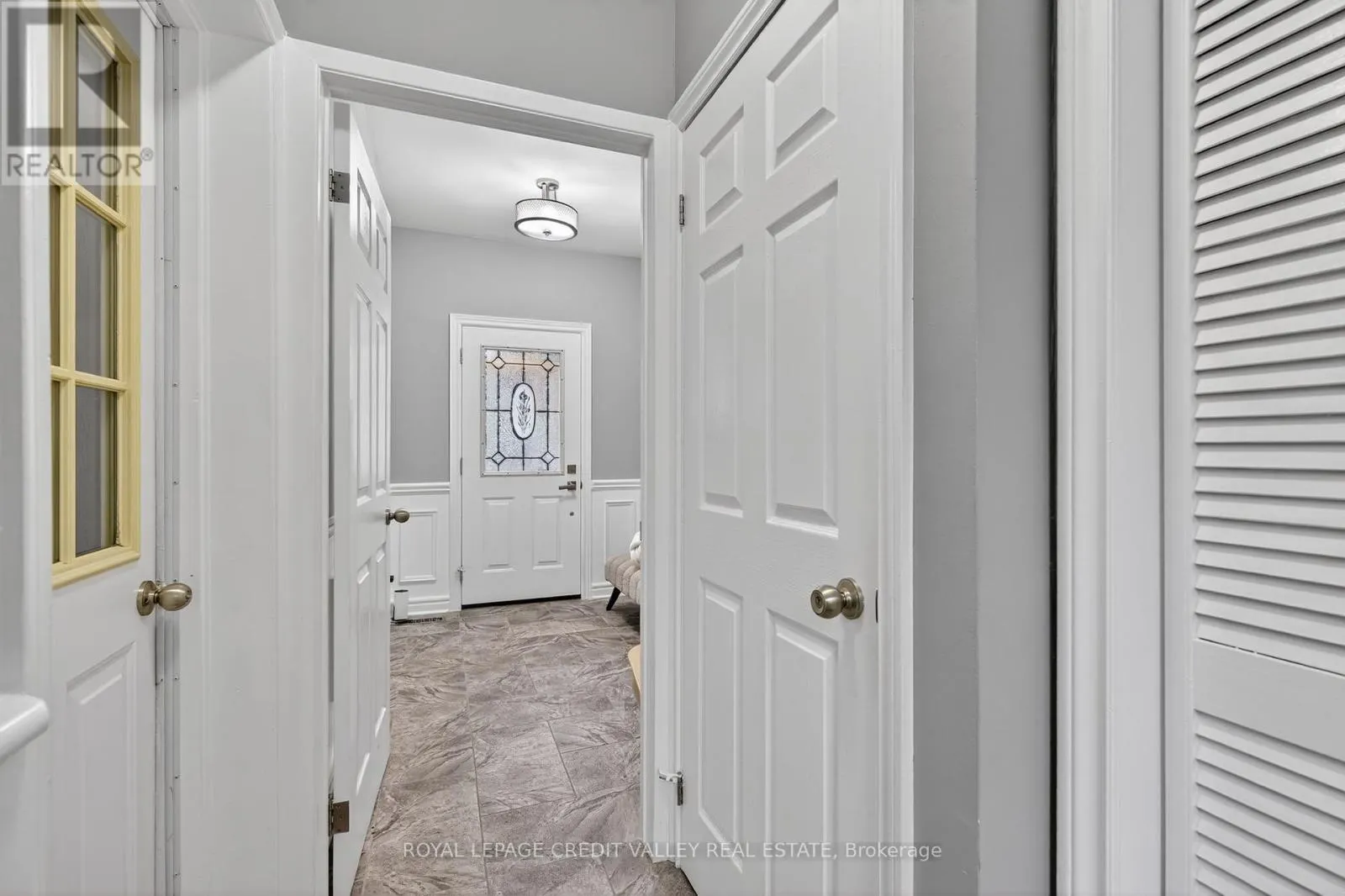 23 CALDWELL CRESCENT